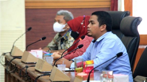 Zaenal Nurrohman; “Raperda PKL Harus Jadi Solusi Pertumbuhan Ekonomi di Kota Tegal.”