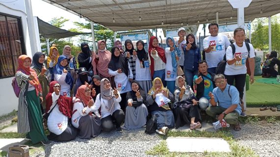 Pernah Jadi Bintang Iklan, Elang Nyaleg di PKS Tegal Barat