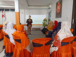 Caleg Perempuan PKS Kota Tegal Dibekali Keterampilan Public Speaking