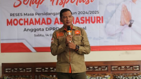 Warga Panggung Keluhkan Air Sumur Rasanya Asin