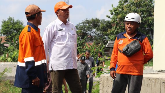Komisi III Tinjau Lapangan Cek Infrastruktur Hadapi Musim Hujan