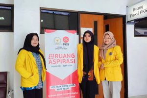 Mahasiswa UPS, Magang di Fraksi PKS
