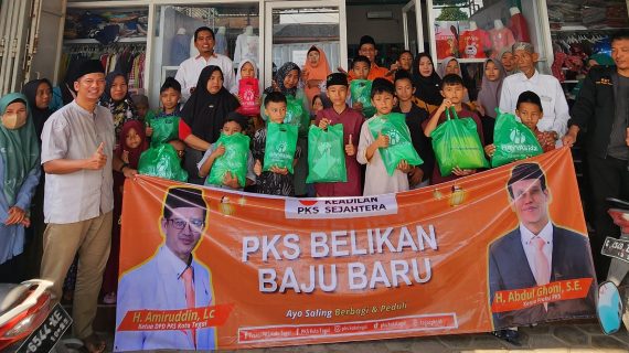 Jelang Lebaran, Fraksi PKS Kota Tegal Belikan Baju Baru untuk Anak Yatim