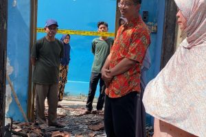 Wakil Ketua DPRD Kota Tegal Amiruddin Kunjungi Rumah Warga Korban Kebakaran