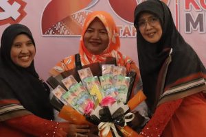 PKS Berikan Penghargaan Kepada RKI Terbaik Kota Tegal