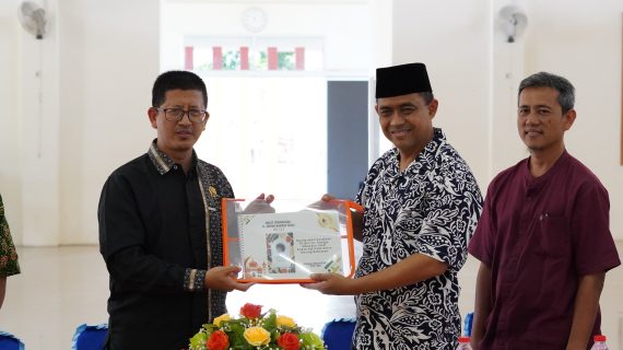 DPRD All Out Kawal Anggaran, Alquran Bahasa Tegal Segera Terbit