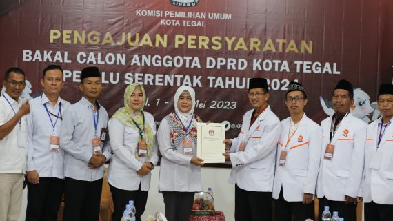 PKS, Partai Pertama yang Daftarkan BCAD Di KPUD Kota Tegal