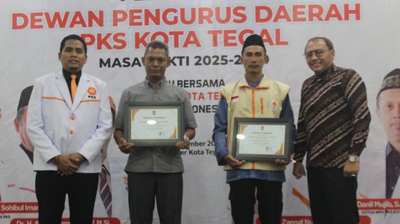 Relawan Ambulans PKS Kota Tegal: 12 Tahun Mengabdi, Melayani Tanpa Henti