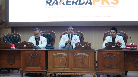 Darah Muda PKS, Nyawa Baru Di Meja Rakerda