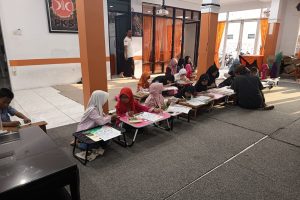 SANGGAR LUKIS OREN JADI WADAH PENGEMBANGAN BAKAT SENI ANAK